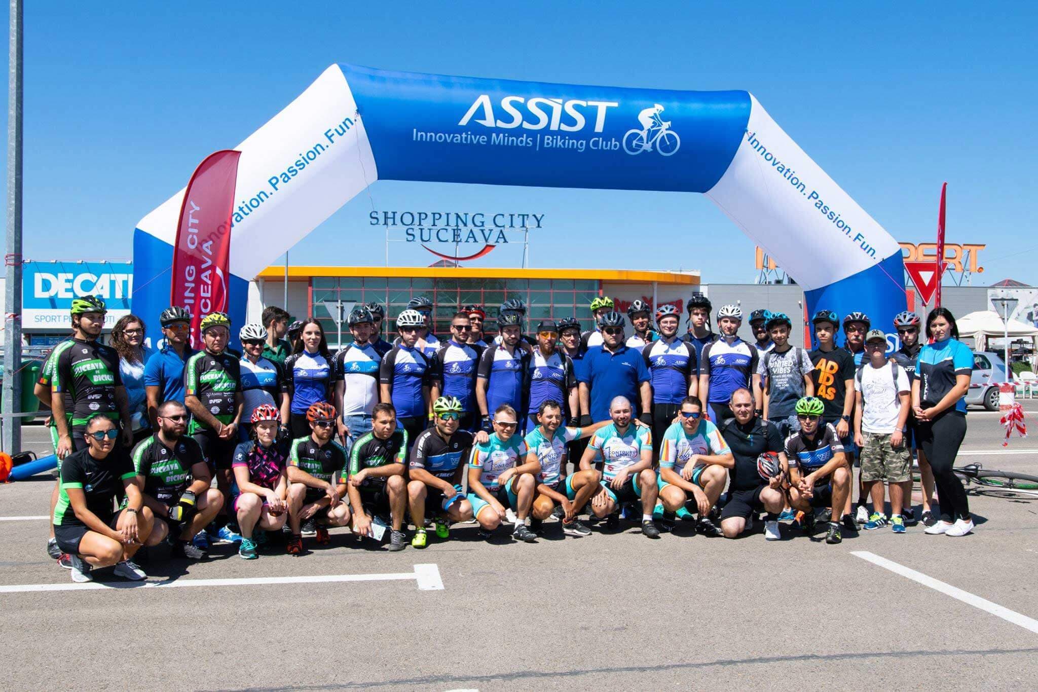 ASSIST Software representants sustaining children with autism