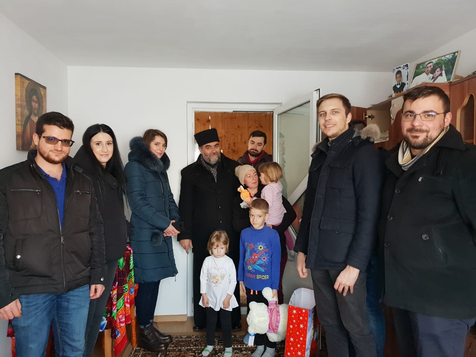 ASSIST Software offered Christmas gifts to 36 children