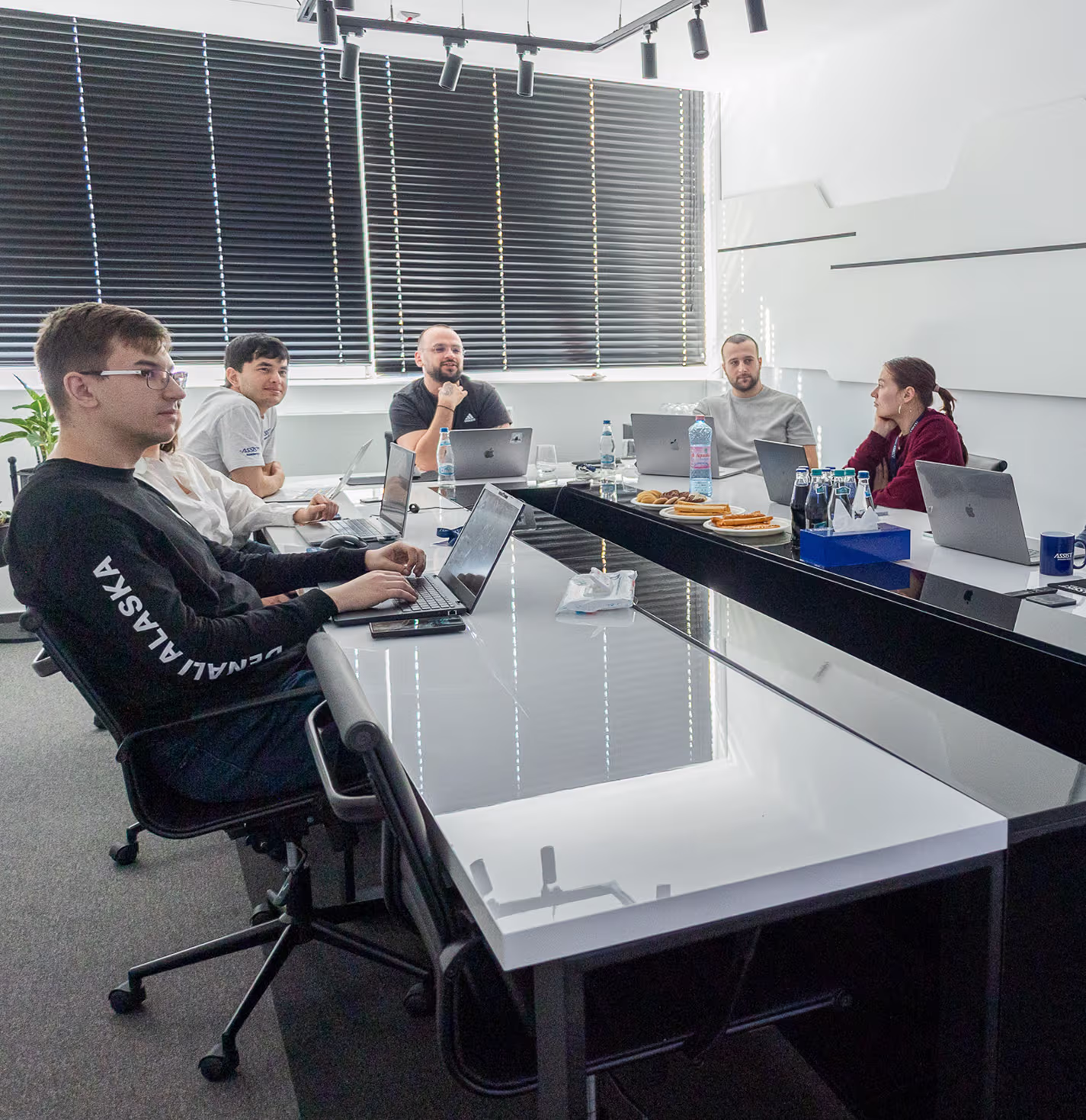 Partnerships intro image